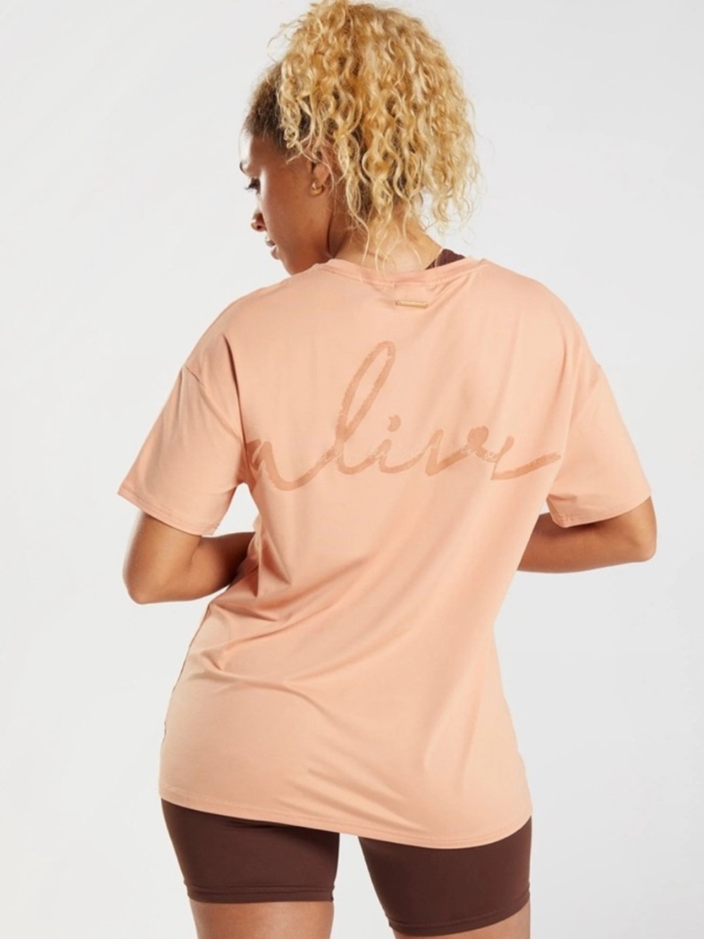 WHITNEY SIMMONS x GYMSHARK Peach Script Back T-Shirt